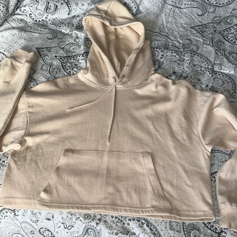Bershka Cream Cropped Hoodie